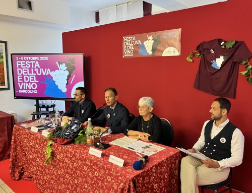 Festa dell’Uva e del Vino Bardolino 2025     Dal 2 al 6 ottobre: cinque giorni di tradizione, vino e musica